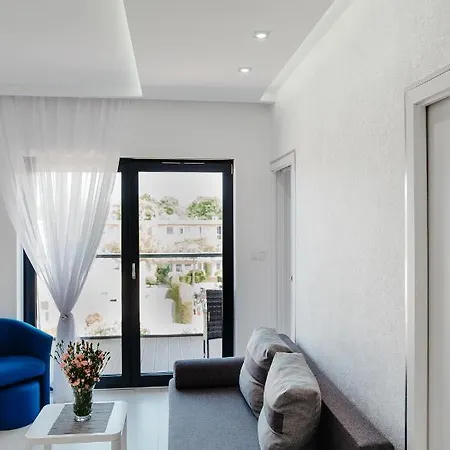 Gardenia 33 Superior Apartman *